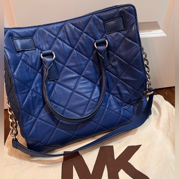Michael kors RARE quilted cobalt blue Hamilton bag - Picture 2 of 4